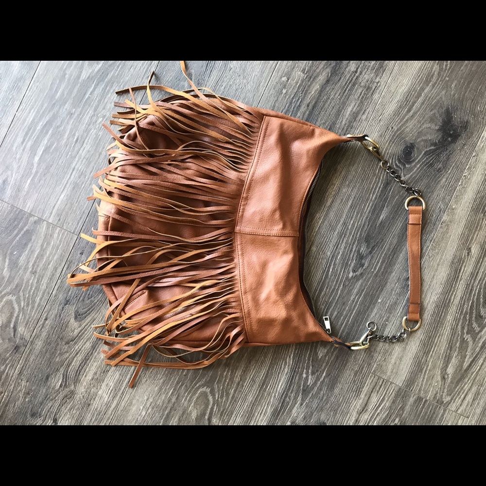 Barely used purse.